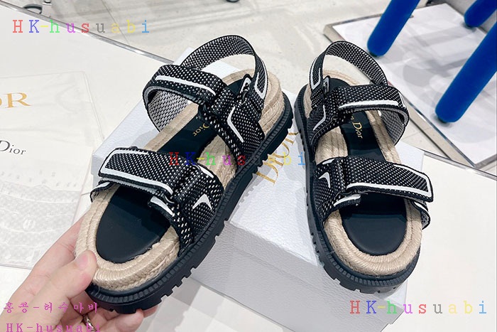 NEW 디올 샌들 신상 DR 8260012
