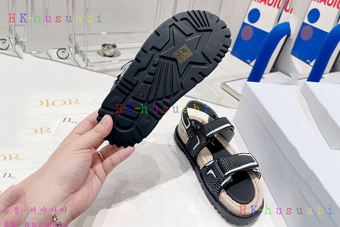 NEW 디올 샌들 신상 DR 8260012