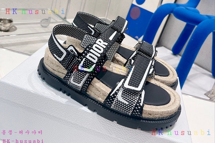 NEW 디올 샌들 신상 DR 8260012