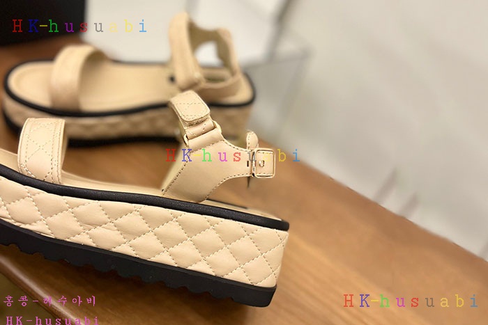 NEW 샤넬 샌들 신상 C 525706
