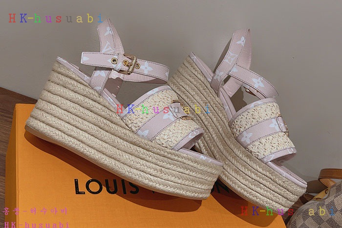 NEW 루이비통 샌들 신상 LV 7240010