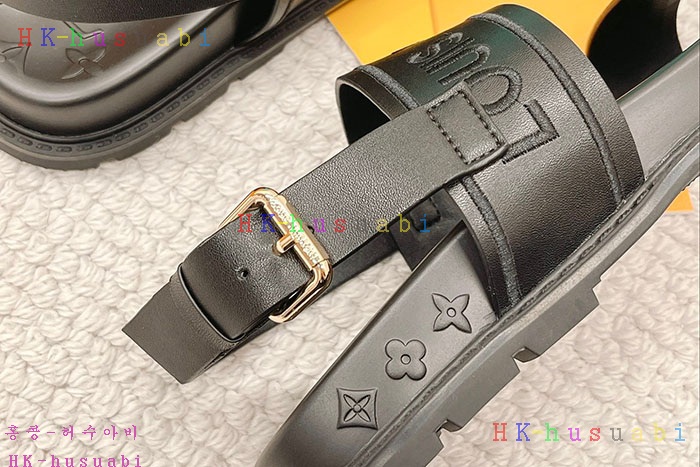 NEW 루이비통 샌들 신상 LV 7255511