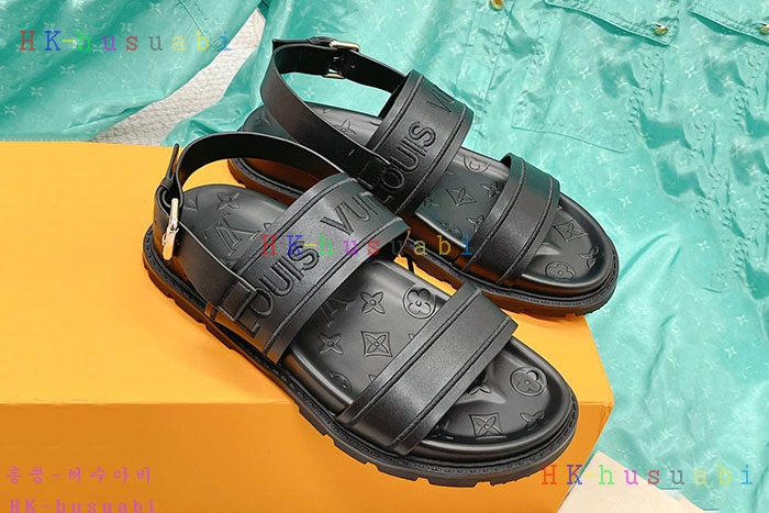 NEW 루이비통 샌들 신상 LV 7255511