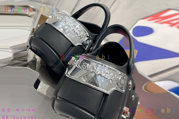 NEW 발렌시아가 신발 신상 B 8240114