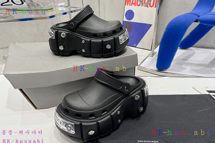 NEW 발렌시아가 신발 신상 B 8240114
