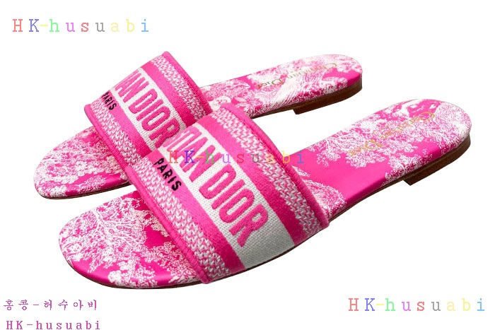 NEW 디올 샌들 신상 DR 677413