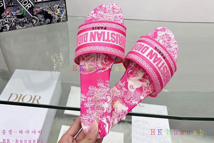 NEW 디올 샌들 신상 DR 677413