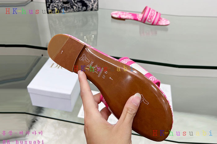 NEW 디올 샌들 신상 DR 677413