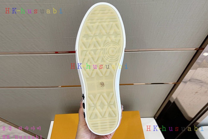 NEW 루이비통 스니커즈 신상 LV 4628811