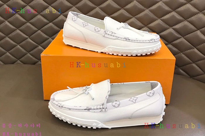 NEW 루이비통 스니커즈 신상 LV 4627701