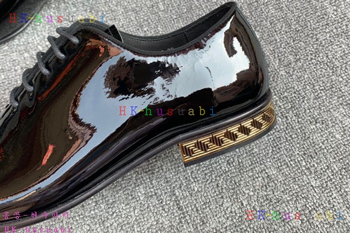 NEW 베르사체 신발 신상 V 5524011