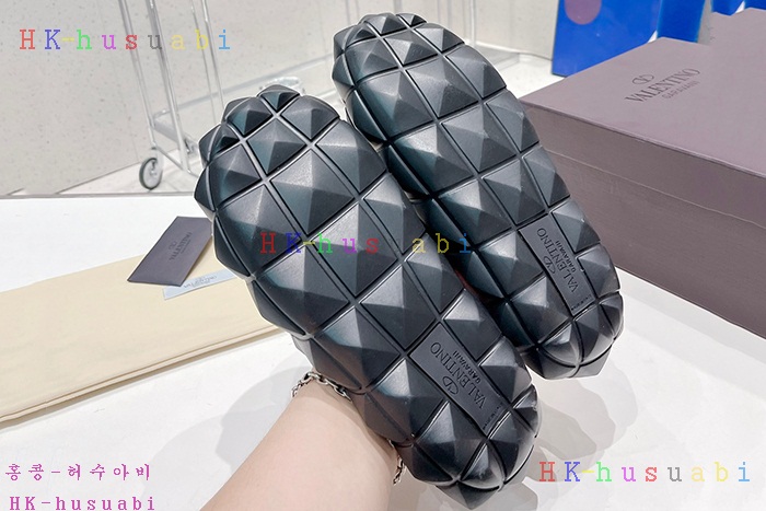 NEW 발렌티노 샌들 신상 V 4441400