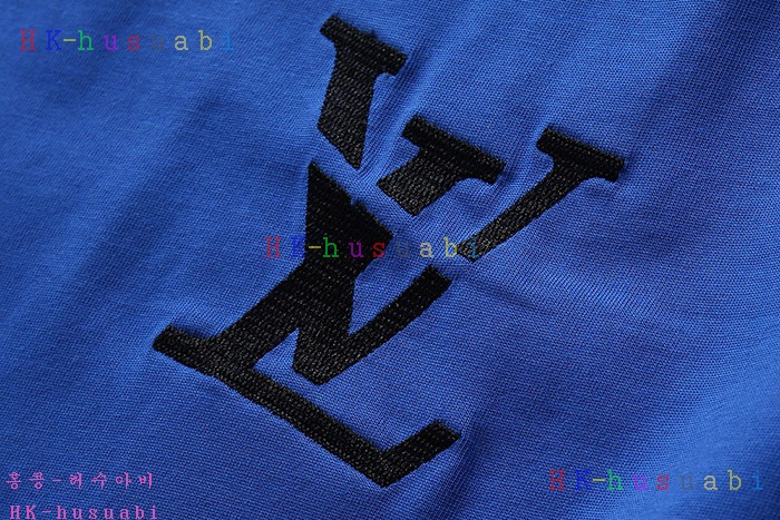 NEW 루이비통 반팔티 신상 LV 884228