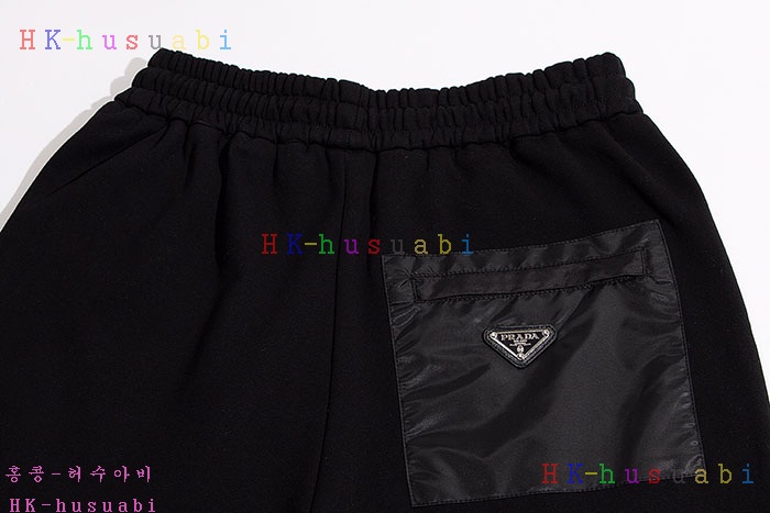 NEW 프라다 반바지 신상 P 852204