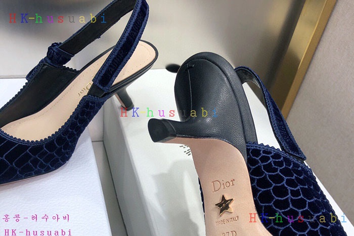 NEW 디올 신발 신상 DR 2524005
