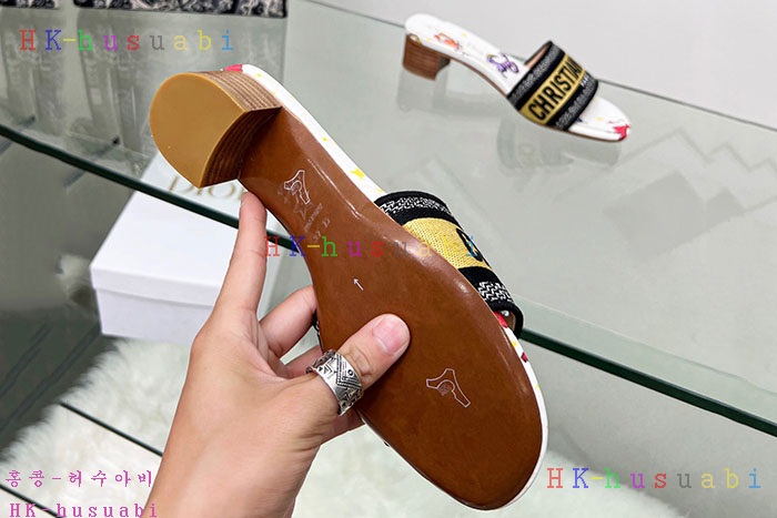 NEW 디올 샌들 신상 DR 830012