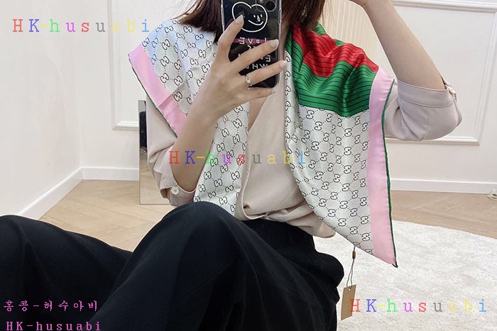NEW 구찌 스카프 신상 GU 885222