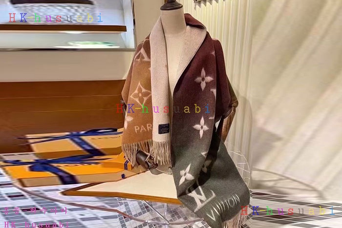 NEW 루이비통 스카프 신상 LV 885224