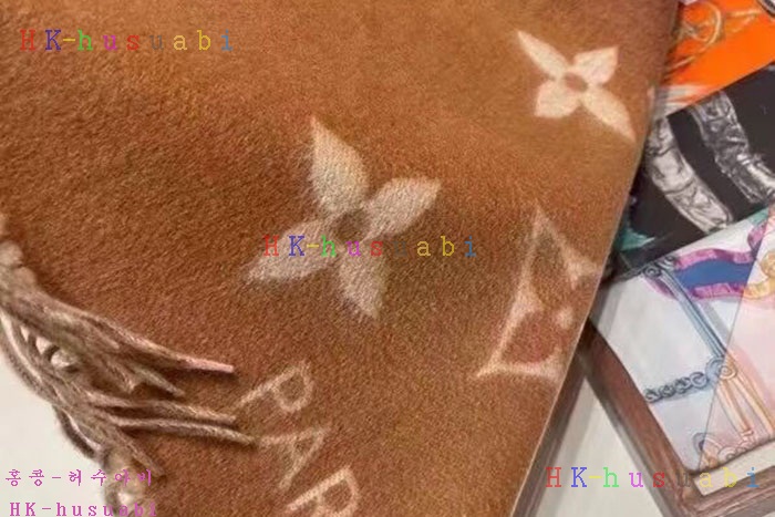 NEW 루이비통 스카프 신상 LV 885224