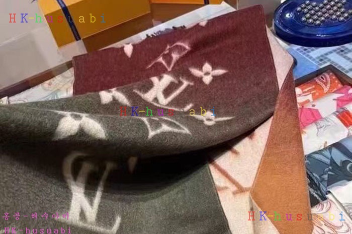 NEW 루이비통 스카프 신상 LV 885224