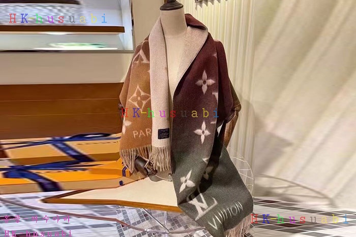 NEW 루이비통 스카프 신상 LV 885224