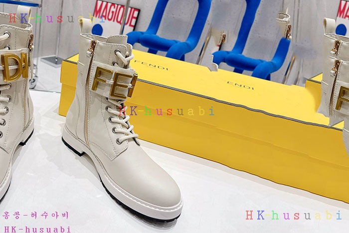 NEW 펜디 부츠 신상 FD 4140003