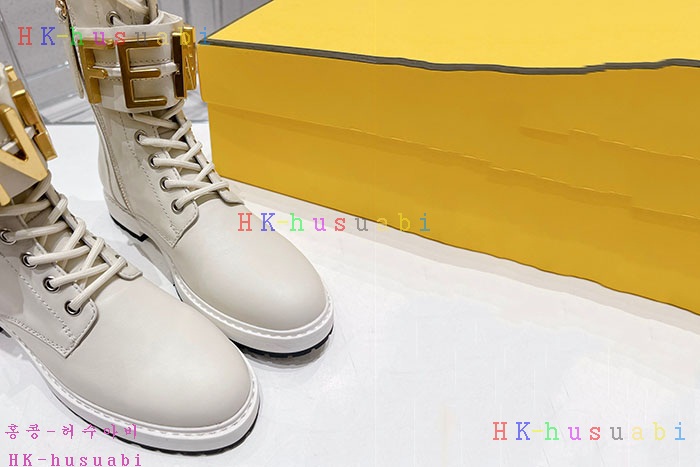 NEW 펜디 부츠 신상 FD 4140003