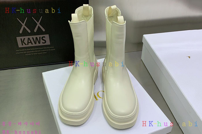 NEW 디올 부츠 신상 DR 923444