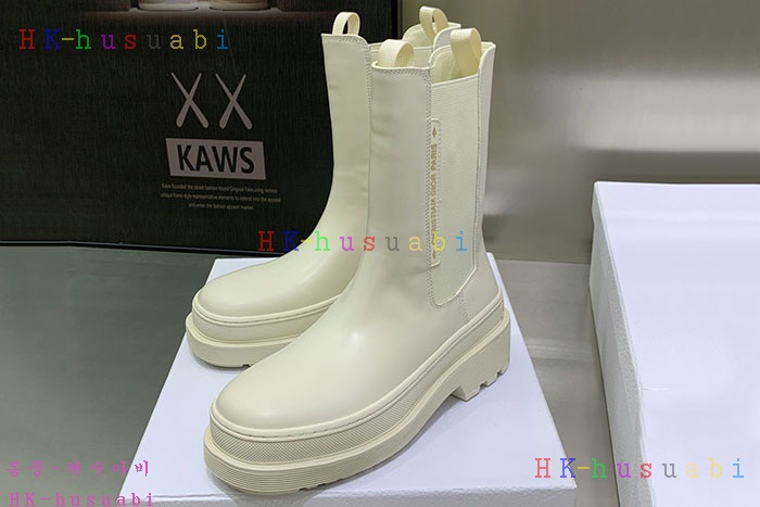 NEW 디올 부츠 신상 DR 923444