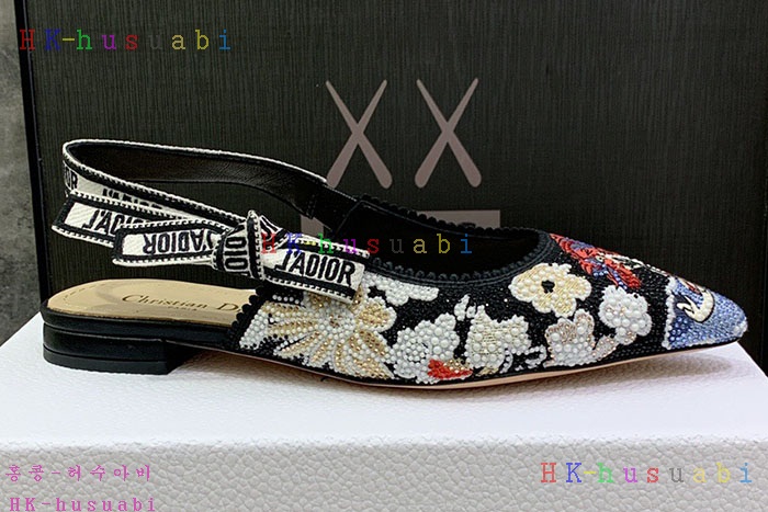 NEW 디올 신발 신상 DR 923450