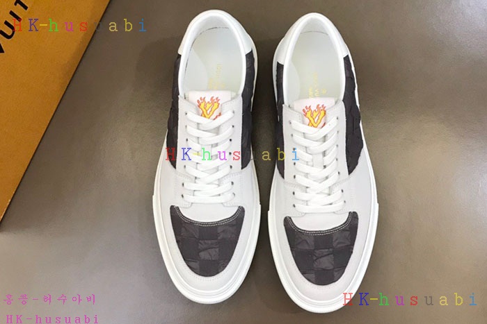 NEW 루이비통 신발 신상 LV 935015