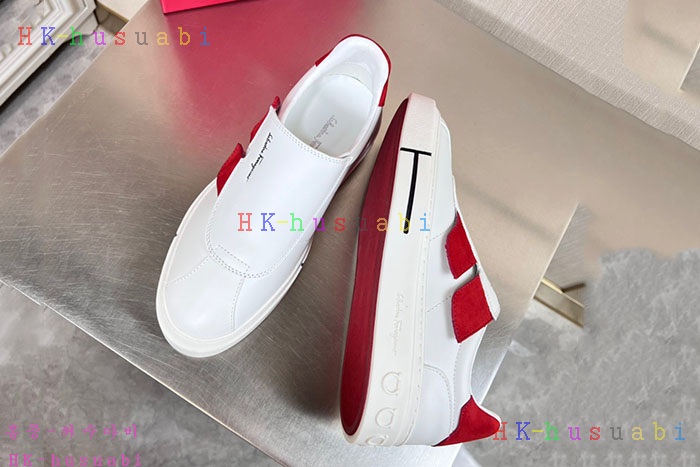 NEW 페라가모 스니커즈 신상 F 965340