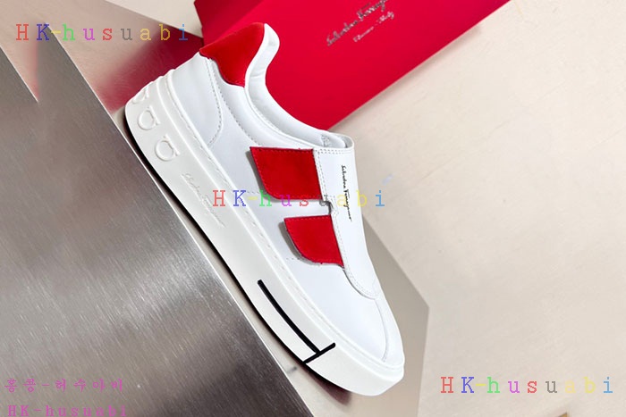 NEW 페라가모 스니커즈 신상 F 965340