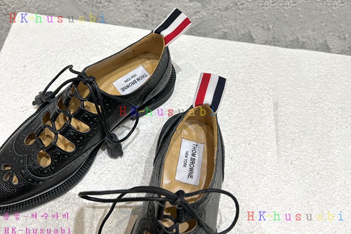 NEW 톰브라운 신발 신상 TB 952202