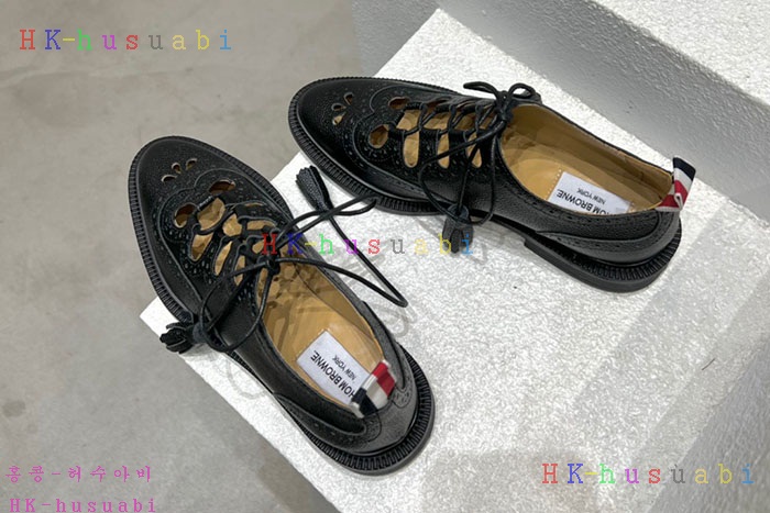 NEW 톰브라운 신발 신상 TB 952202