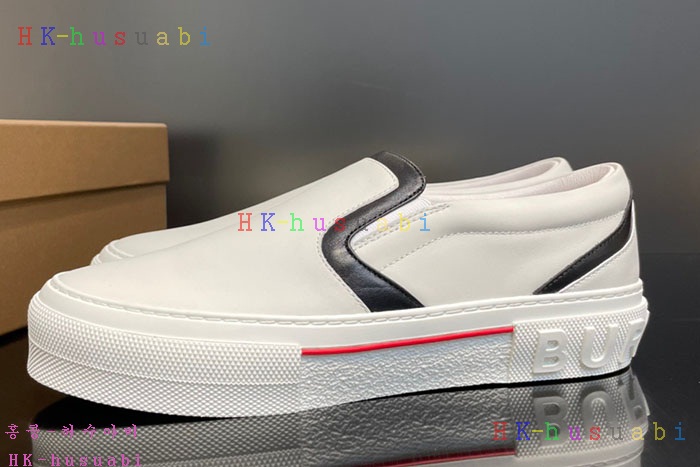 NEW 버버리 스니커즈 신상 BB 924013