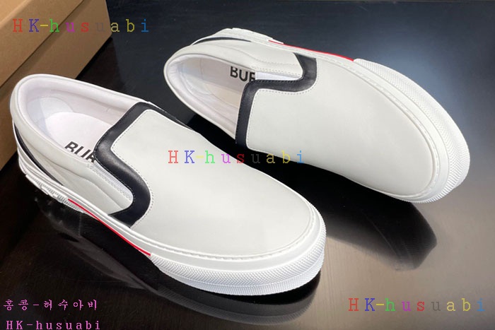 NEW 버버리 스니커즈 신상 BB 924013