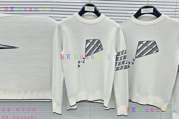 NEW 톰브라운 니트 신상 TB 995241