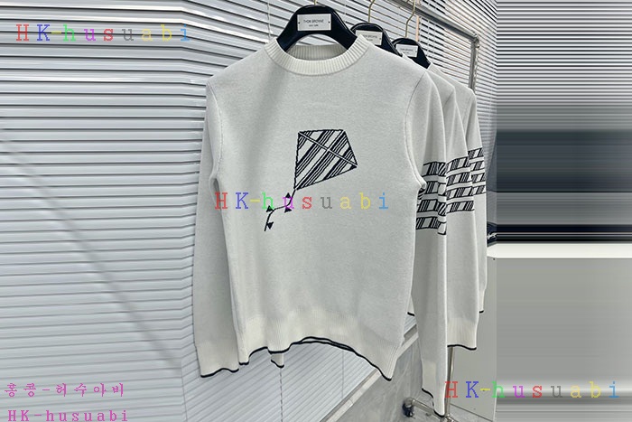 NEW 톰브라운 니트 신상 TB 995241