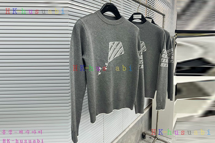 NEW 톰브라운 니트 신상 TB 995242