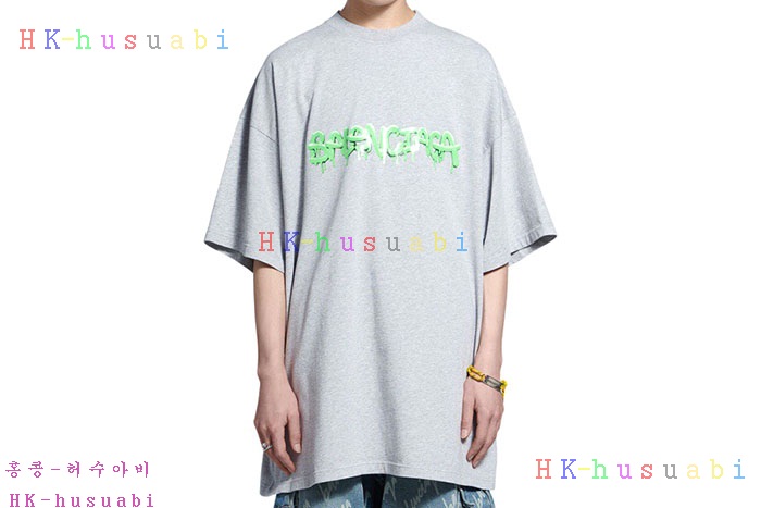 NEW 발렌시아가 반팔티 신상 B 95280275