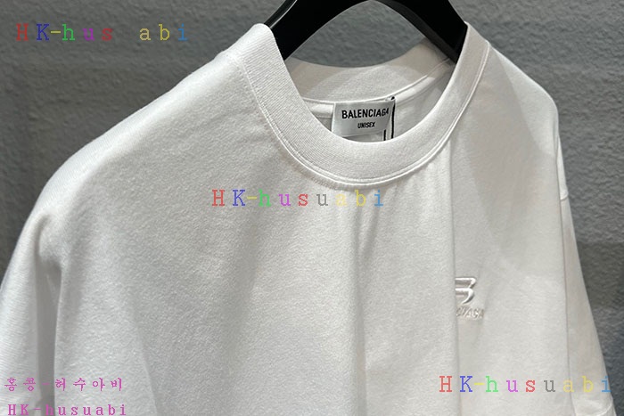 NEW 발렌시아가 반팔티 신상 B 95280283