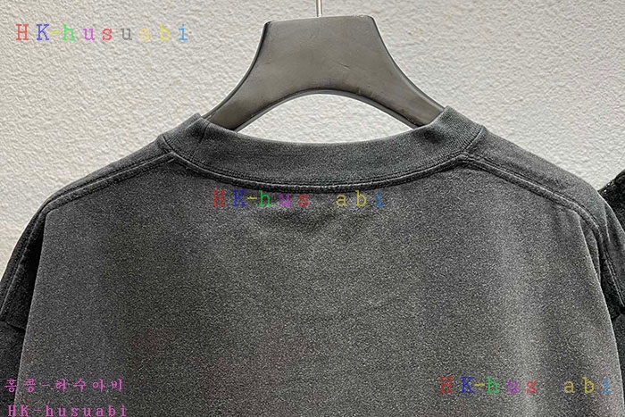 NEW 발렌시아가 반팔티 신상 B 95280284