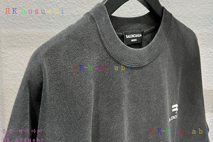 NEW 발렌시아가 반팔티 신상 B 95280284