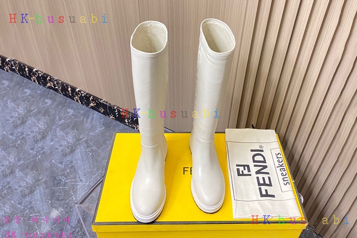 NEW 펜디 부츠 신상 FD 996502