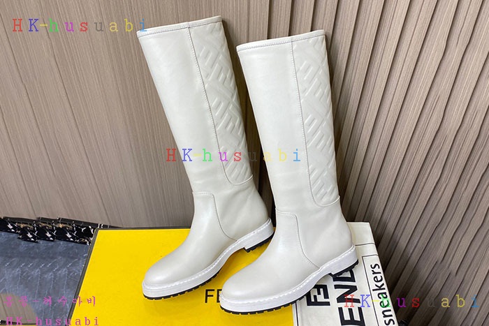 NEW 펜디 부츠 신상 FD 996502