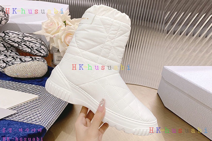 NEW 디올 부츠 신상 DR 824502