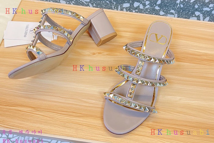 NEW 발렌티노 샌들 신상 V 9340035