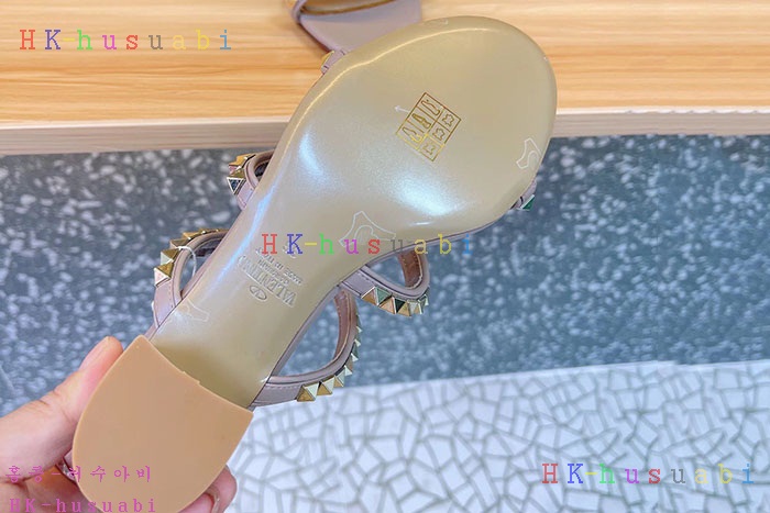 NEW 발렌티노 샌들 신상 V 9340035