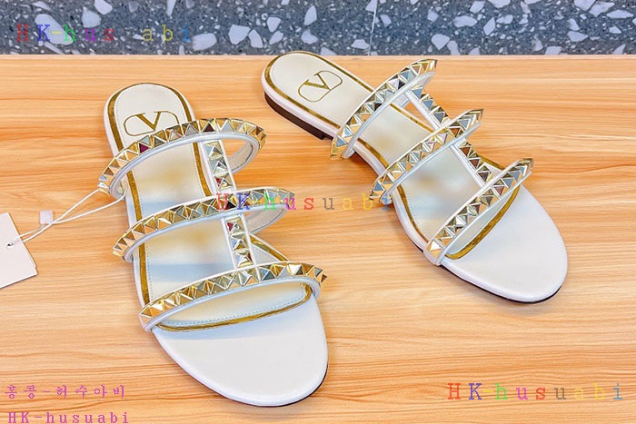 NEW 발렌티노 샌들 신상 V 9340040